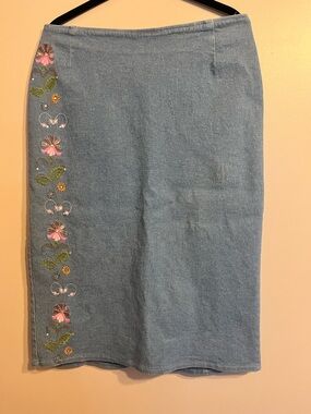 Vintage Denim Midi Skirt with Floral Embroidery